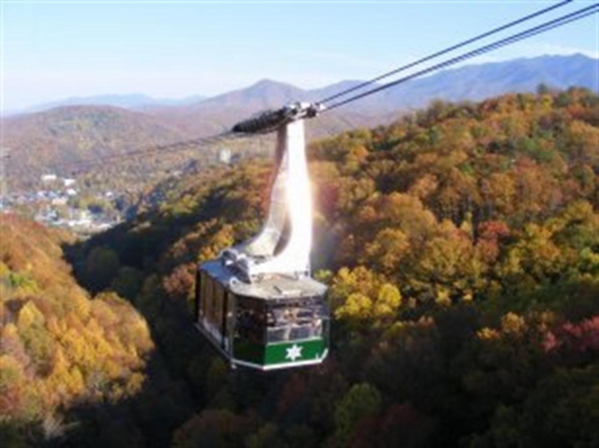 Mountain Springs Chalet Gatlinburg Exteriör bild